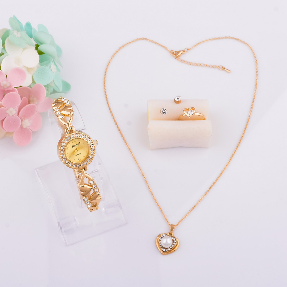 2025 New Women Bracelet Watch  - Jewelry Watches Silver 리뷰 및 가격