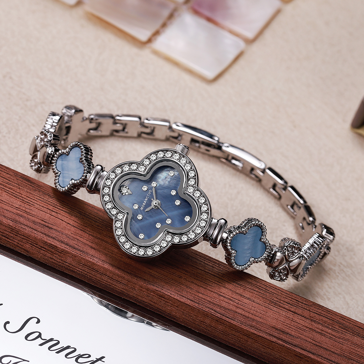 Luxury Four leaf Clover Women' - Jewelry Diamond Watches 리뷰 및 가격