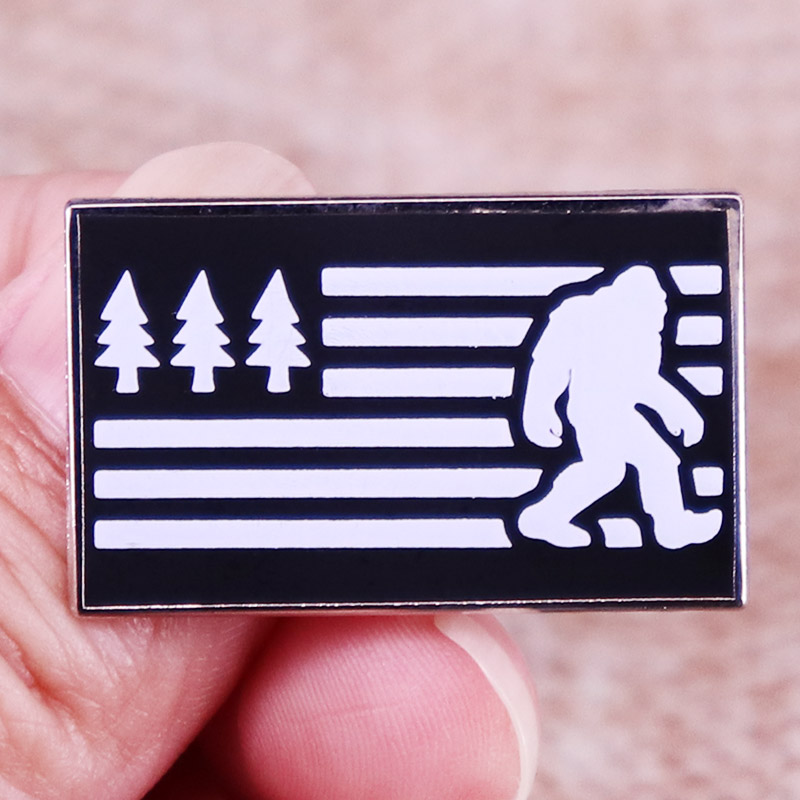 American Flag Bigfoot PNW Paci - Pacific Jewelry & Watches Los Angeles 리뷰 및 가격